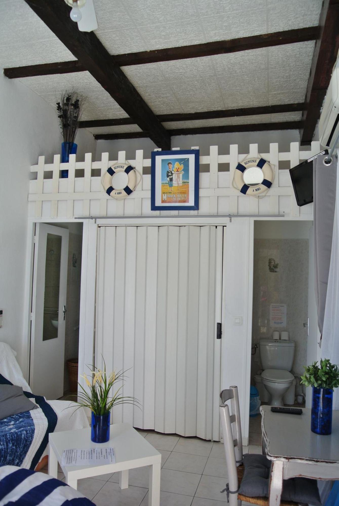 Hotel Les Mimosas Bormes-les-Mimosas Εξωτερικό φωτογραφία