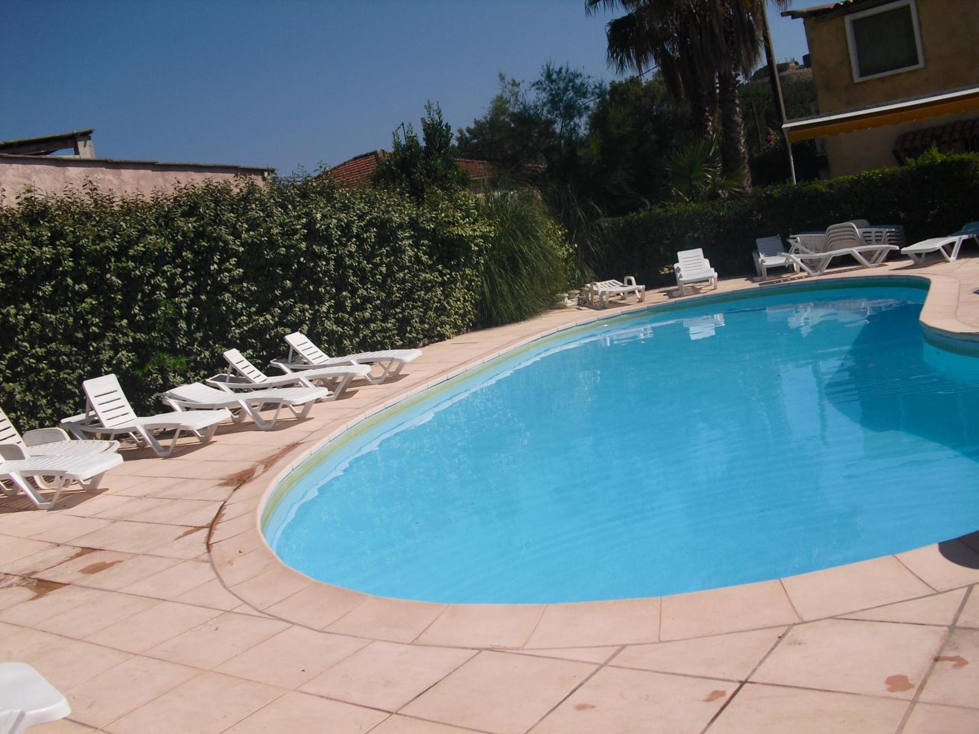 Hotel Les Mimosas Bormes-les-Mimosas Εξωτερικό φωτογραφία