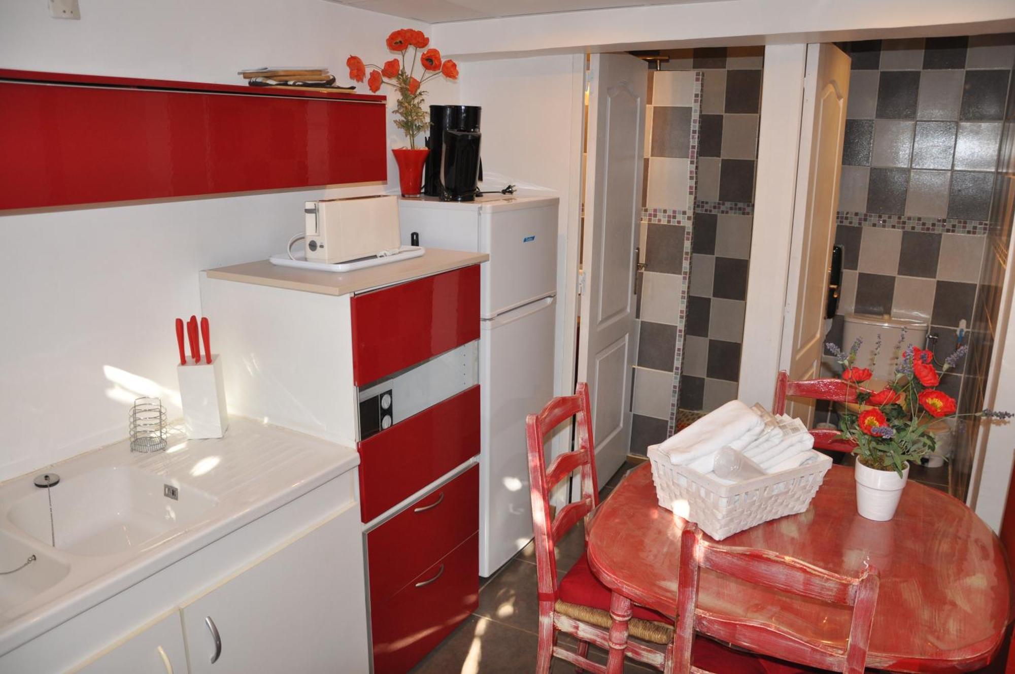 Hotel Les Mimosas Bormes-les-Mimosas Δωμάτιο φωτογραφία
